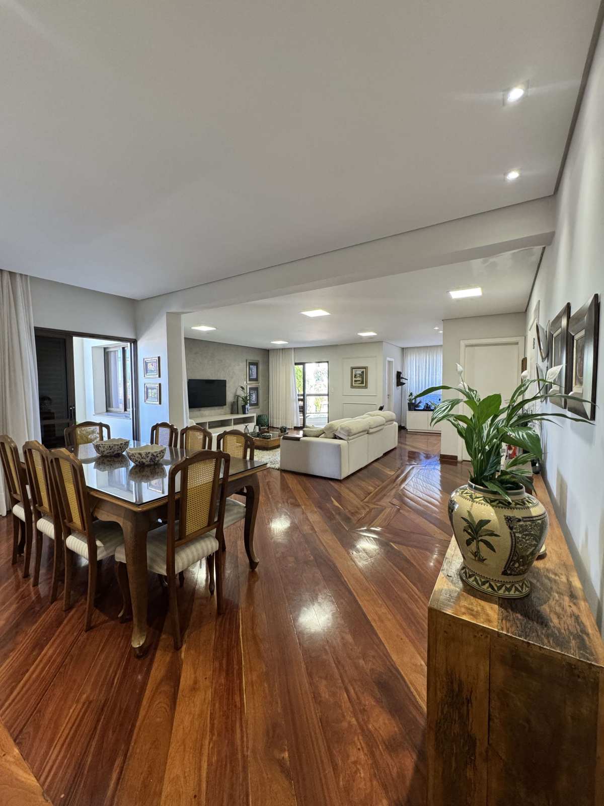  - Apartamento de luxo à venda em Franca, Centro, com 4 quartos, 297m²