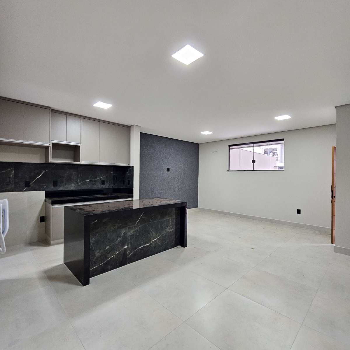 Apartamento à venda com 2 quartos, 80m² - Jardim Santa Lúcia,Franca