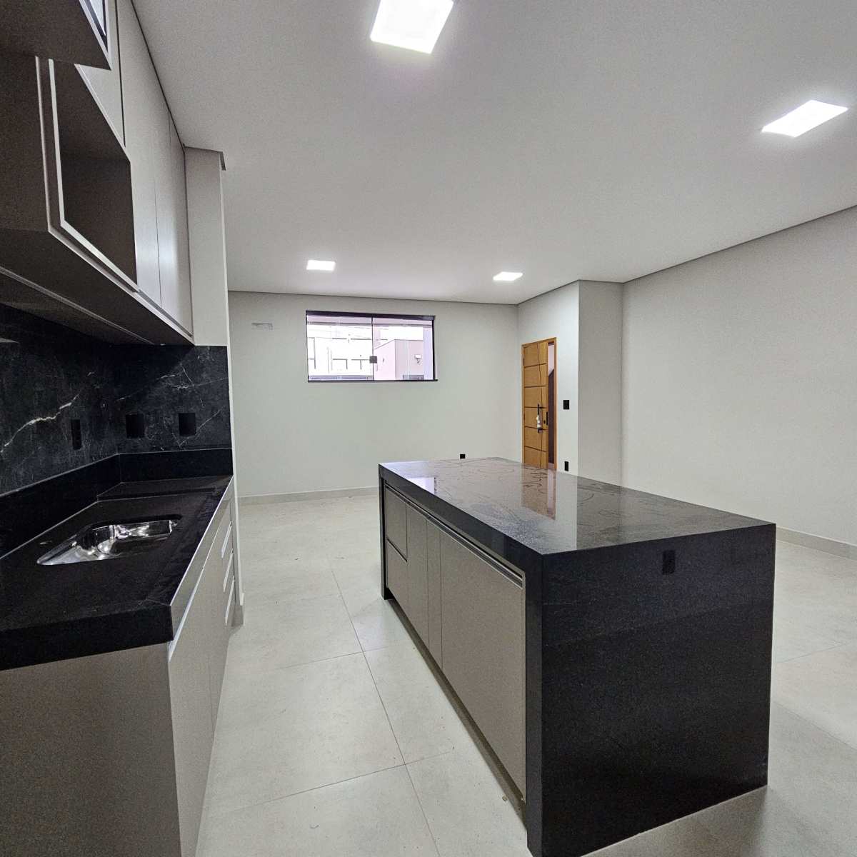  - Apartamento à venda em Franca, Jardim Santa Lúcia, com 2 quartos, 80m²