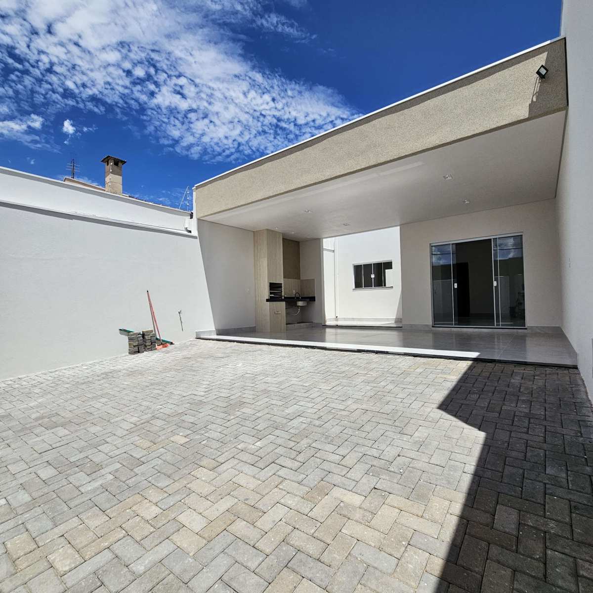 Casa à venda com 3 quartos, 113m² - Cidade Nova,Franca