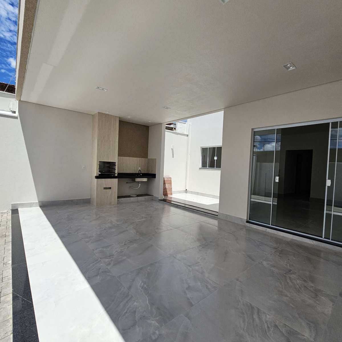 Casa à venda com 3 quartos, 113m² - Cidade Nova,Franca