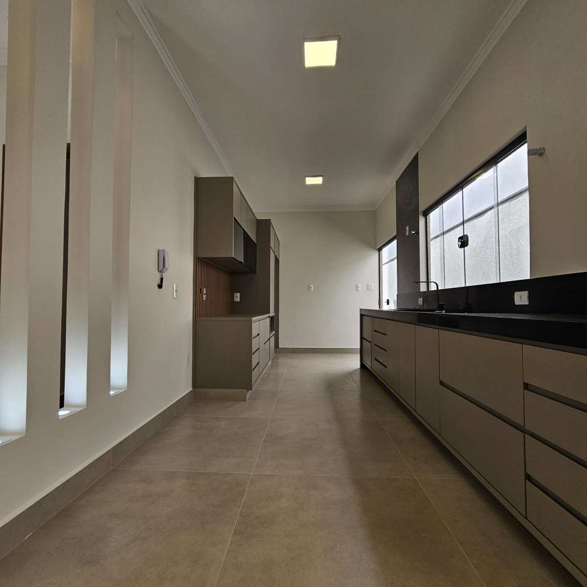  - Casa à venda em Franca, Colina do Espraiado, com 3 quartos, 200m²