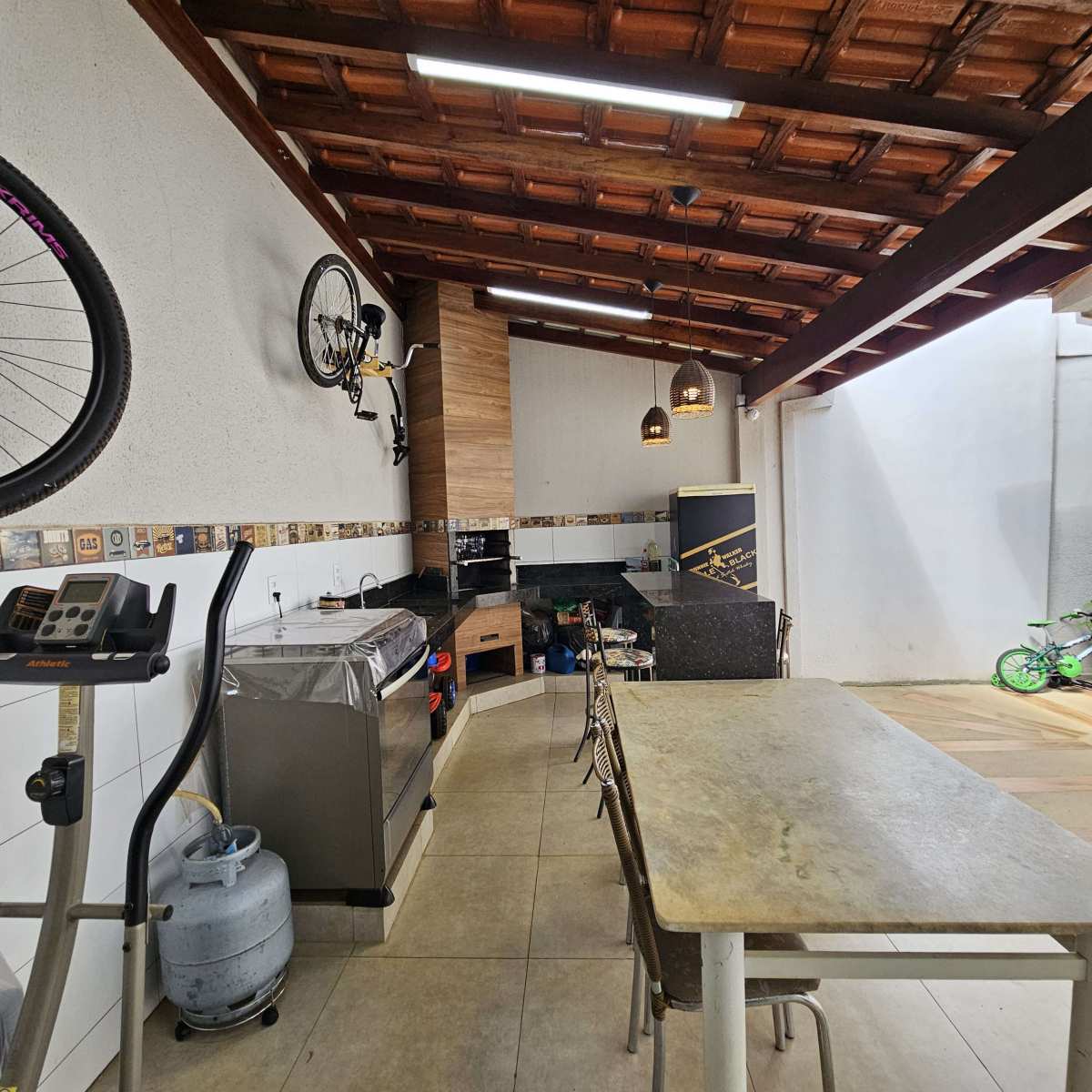 Casa à venda com 2 quartos, 140m² - Jardim Cambuí,Franca