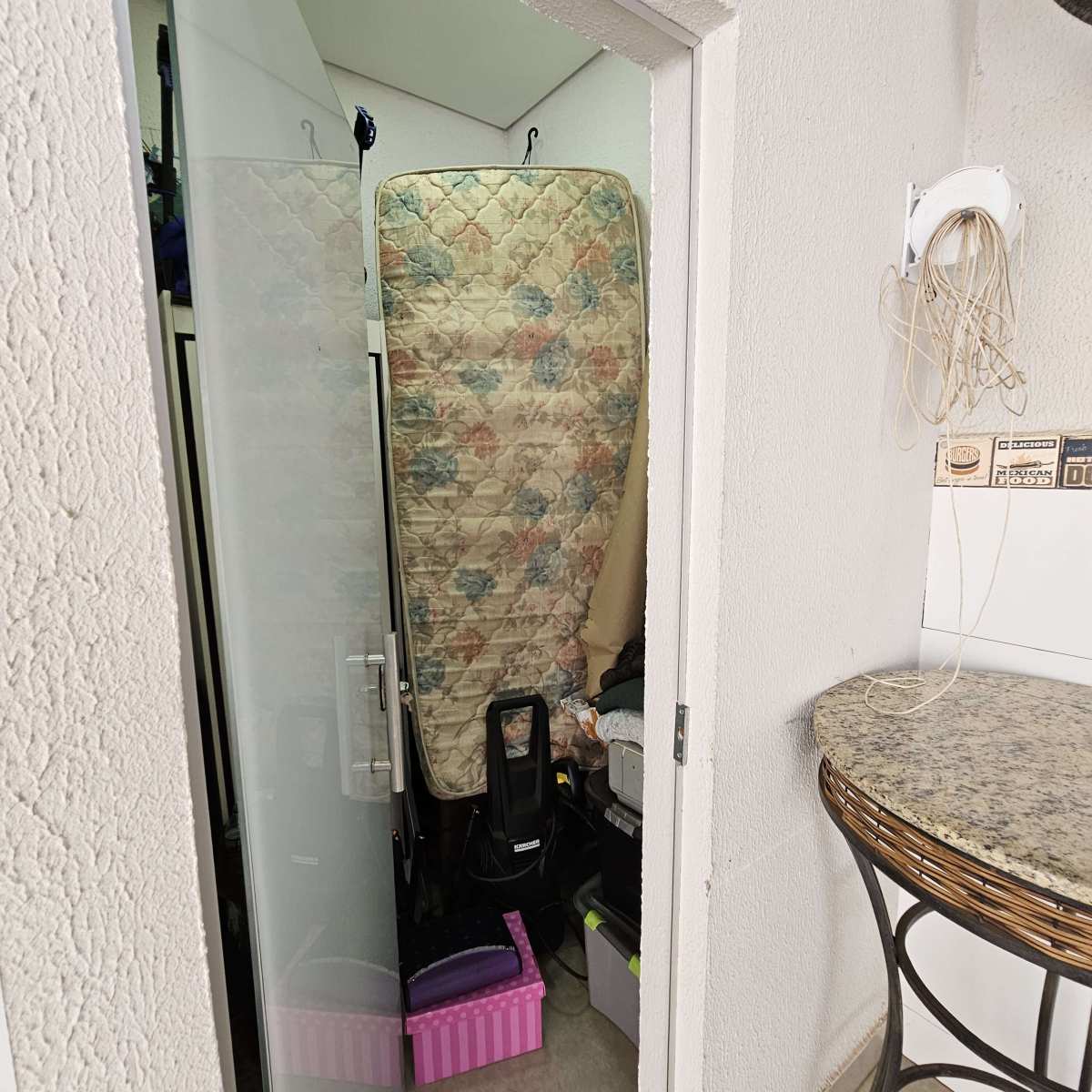  - Casa à venda em Franca, Jardim Cambuí, com 2 quartos, 140m²