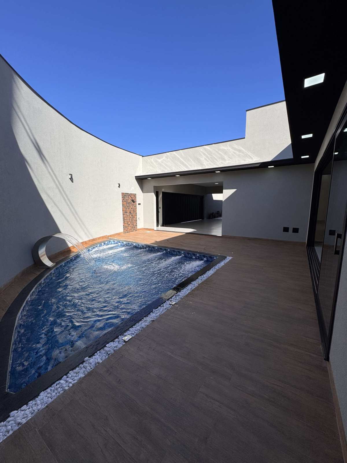 Casa à venda com 4 quartos, 222m² - Residencial Amazonas,Franca