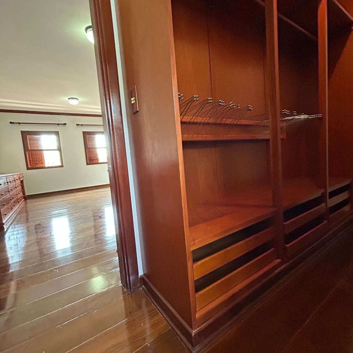  - Casa à venda em Franca, Vila Flores, com 4 quartos, 594m²