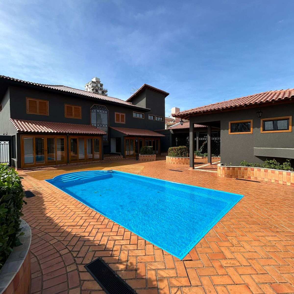 Casa à venda em Franca, Vila Flores, com 4 quartos, 594m² - Tres Colinas Imoveis