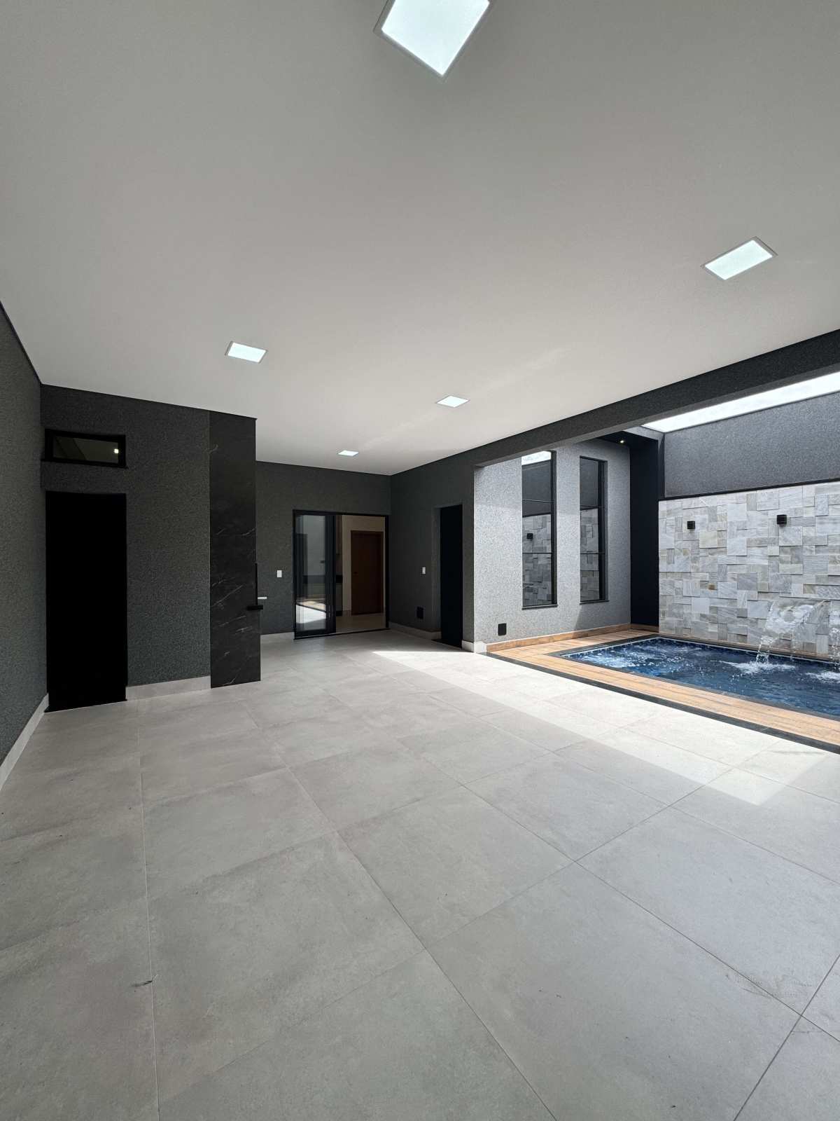  - Casa à venda em Franca, Jardim Natal I, com 3 quartos, 159,80m²