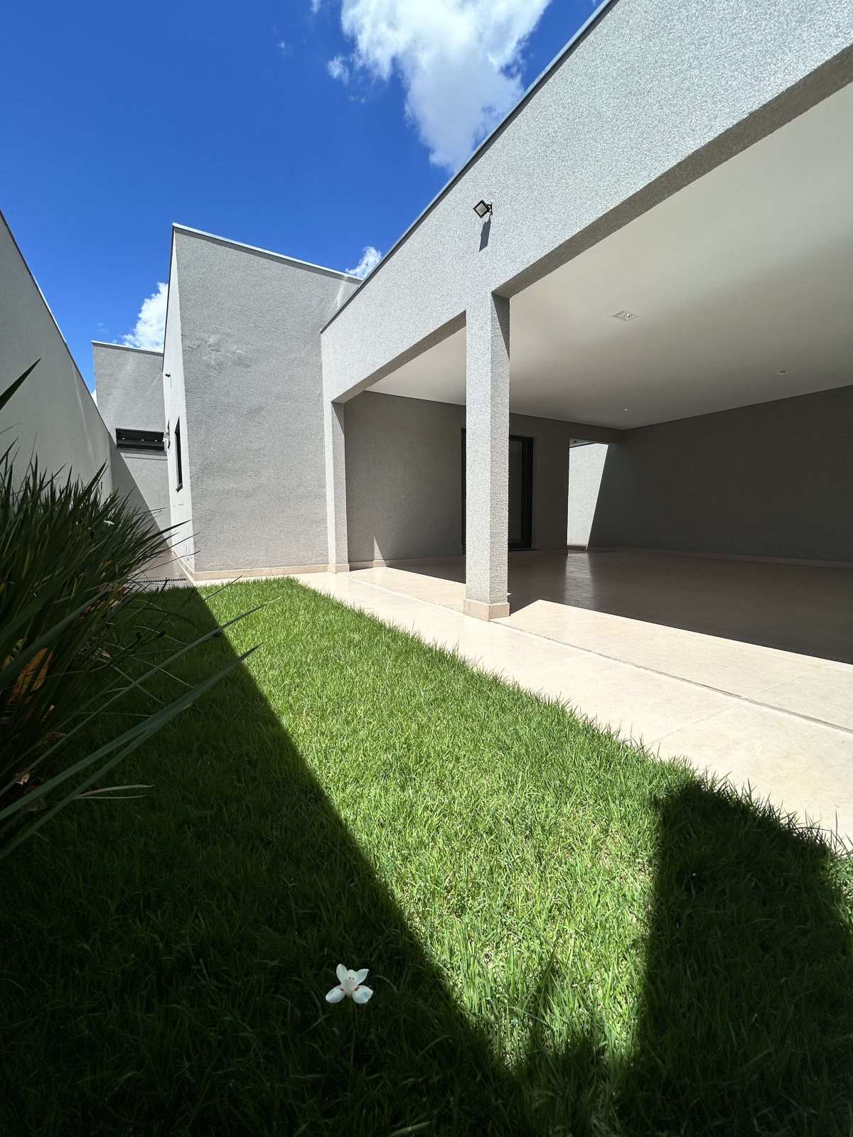 Casa à venda, com 3 quartos, 161m² - Três Colinas Imóveis