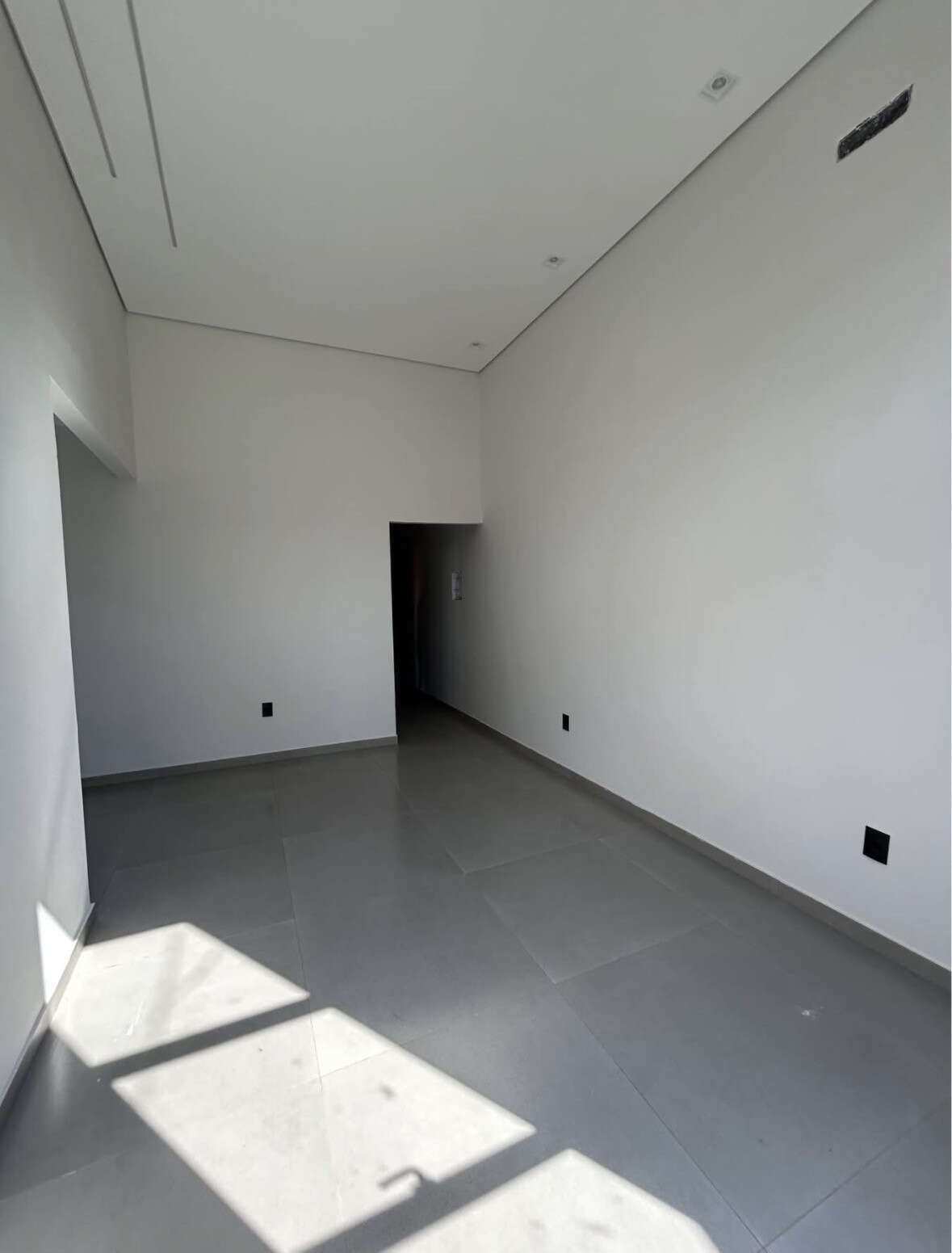  - Casa à venda em Franca, Jardim Adelinha, com 3 quartos, 90m²