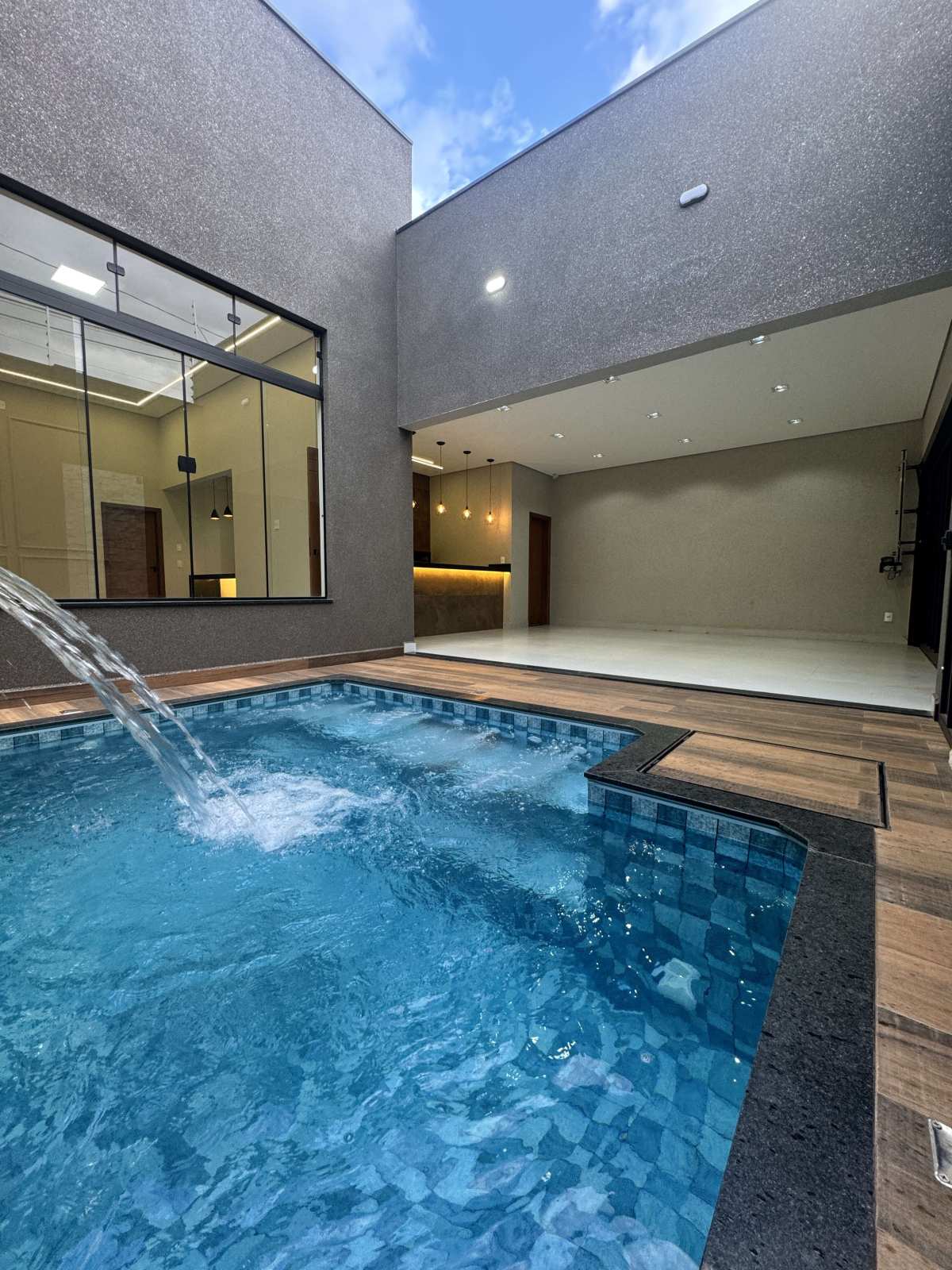 Casa à venda com 3 quartos, 160m² - Jardim Natal I,Franca